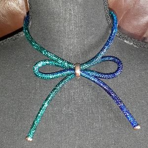 💙BETSEY JOHNSON NECKLACE 💙